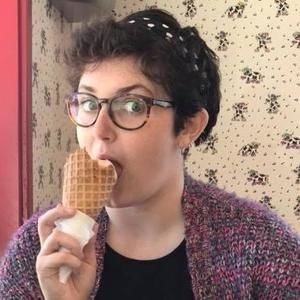 Meet your Posher, Julia